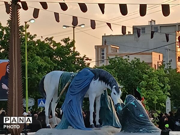 حرکت کاروان نمادین عاشورایی  فرخشهر