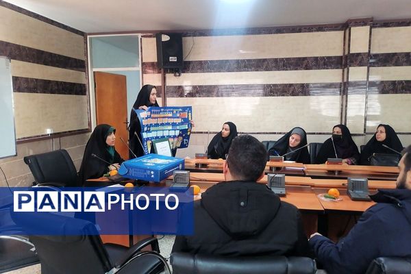 رونمایی از بسته «ایرانمون» و تشریح شیوه‌نامه‌های جدید پرورشی در فیروزکوه