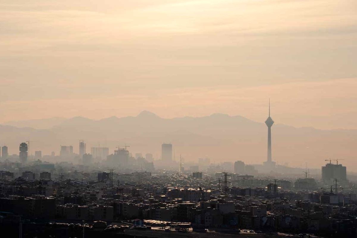 تهران در وضعیت نارنجی؛ گروه‌های حساس در خانه بمانند
