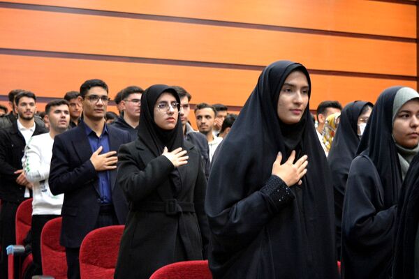 تجلیل از افتخارآفرینان کنکور