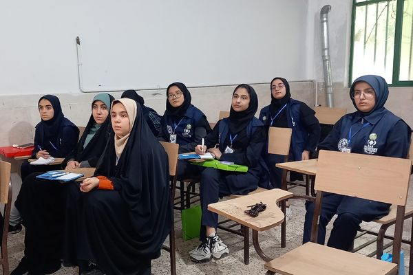 حضور مشاور وزیر امور تشکل‌ها در جمع خبرنگاران روایت مدرسه