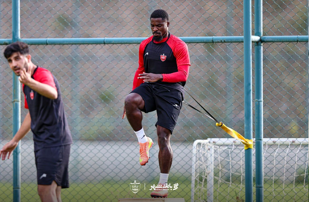 زیرخاکی پرسپولیسی‌ها کانون توجه رسانه‌های فرانسوی