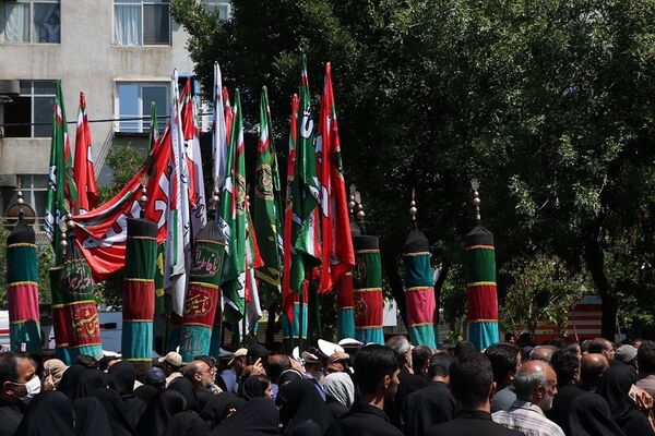 وداع با پیکر مطهر شهید سیدمهدی موسوی در شهرری