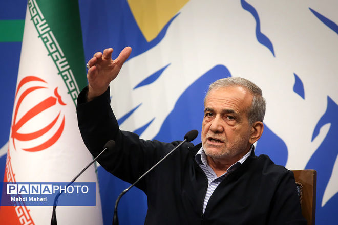 لزوم تدوین برنامه‌های راهبردی و آینده‌نگرانه برای توسعه مناطق آزاد