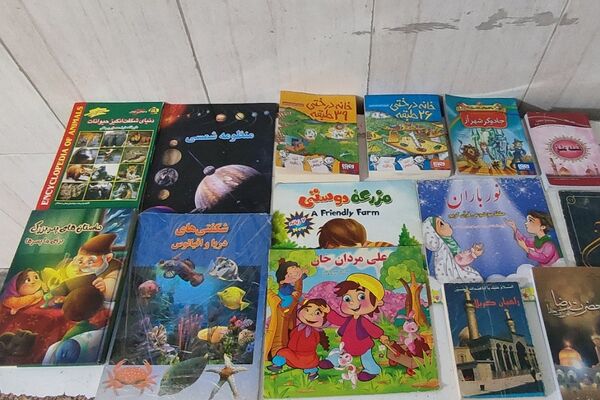 گرامیداشت هفته کتاب و کتابخوانی در مدارس رودهن 