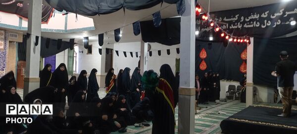 دومین روز از مراسم عزاداری سیدالشهدا امام حسین (ع)و همچنین رهبر معظم انقلاب اسلامی