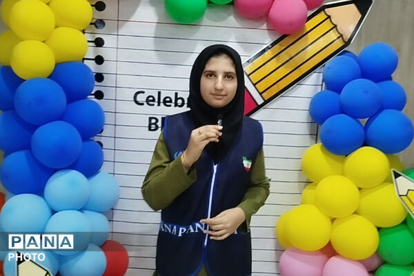 جشن شکوفه‌ها در اردوگاه فرهنگی فدک شیراز