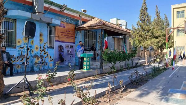 برگزاری مانور سراسری زلزله و ایمنی در مدرسه شهید دهقان 