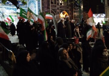 چهل و پنجمین شب از تجمعات مردمی در بی بی شطیطه شهرستان نیشابور 