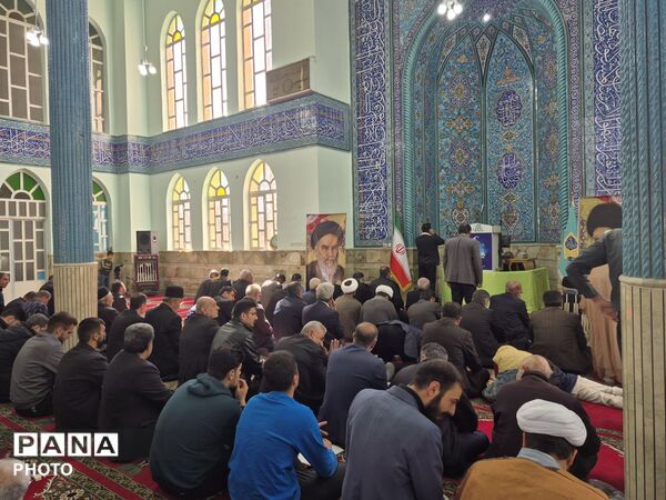 برگزاری اولین نماز جمعه فارسان در ماه رمضان 