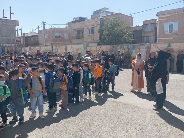 جشن پرشکوه آغاز سال تحصیلی جدید در مدرسه ابتدایی فتحیان بانه