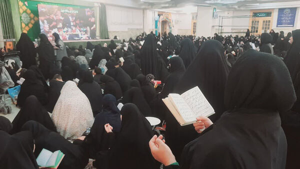 مراسم احیاء سومین شب قدر در حرم حضرت معصومه(س)
