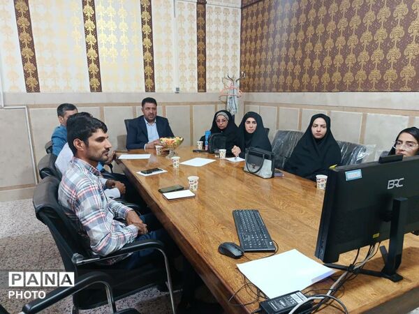 نشست برخط کشوری مدیران ادارات دانش‌آموزی و مربیان فعال تشکیلات پیشتازان
