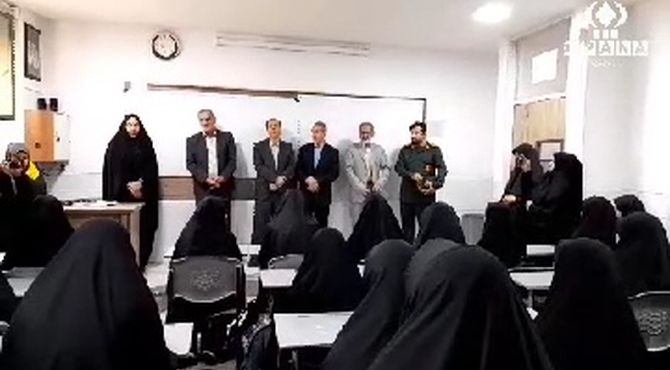 جشن آغاز سال تحصیلی جدید در دبیرستان شهیده قضایی قم