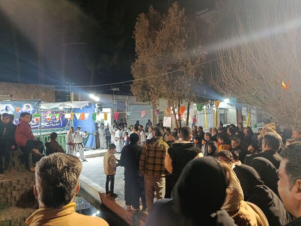 گلبانک الله اکبر در پارک‌کودک خیابان امام شهرستان کاشمر 