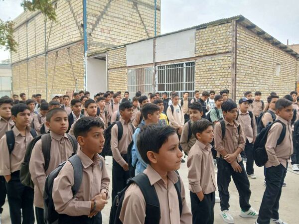 آغاز سال تحصیلی جدید در دبیرستان امید