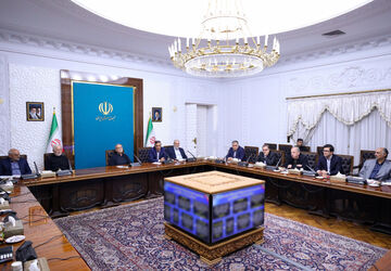 استان‌های موفق در کاهش مصرف و افزایش بهره‌وری تشویق شوند