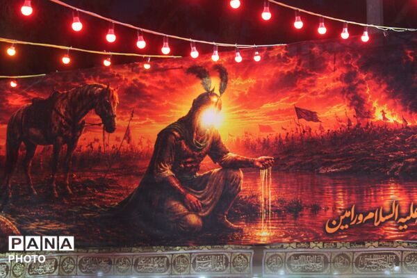 ورامین بار دیگر در سوگ اسارت؛ کاروان نمادین کربلا در خیابان‌های ورامین به حرکت درآمد
