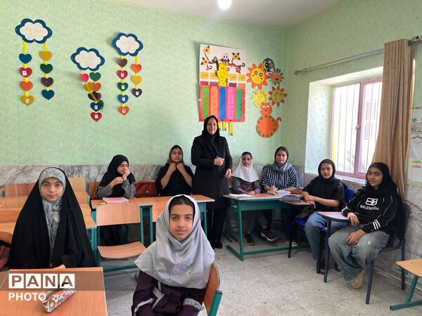 کلاس های طرح حامی در شهرستان خاتم
