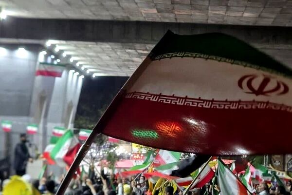 شب های پایبندی به عهد؛ شکوه میهن‌پرستی و ولایت مداری در قلب ایران