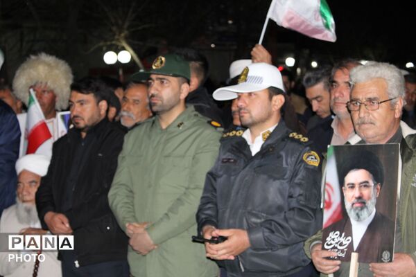اجتماع بزرگ اقوام شهرستان راز و جرگلان در بیعت با رهبر سوم انقلاب و حمایت از رزمندگان اسلام