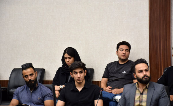 نشست همدلی معاون استاندار با قهرمانان و مربیان ورزشی تربت حیدریه