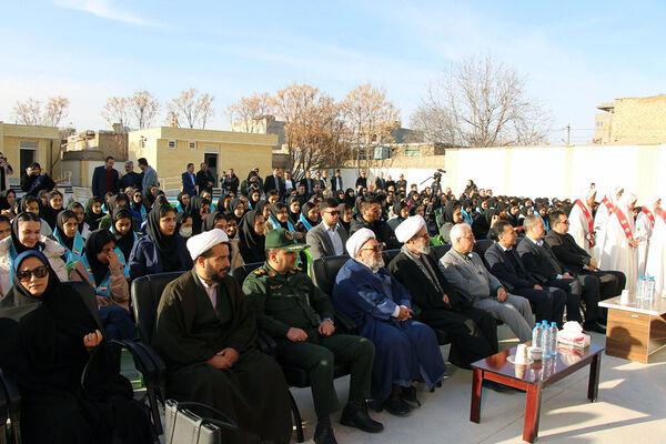  تجهیز هنرستان ۱۲ کلاسه بصیرت سملقان به امکانات آموزشی نوین