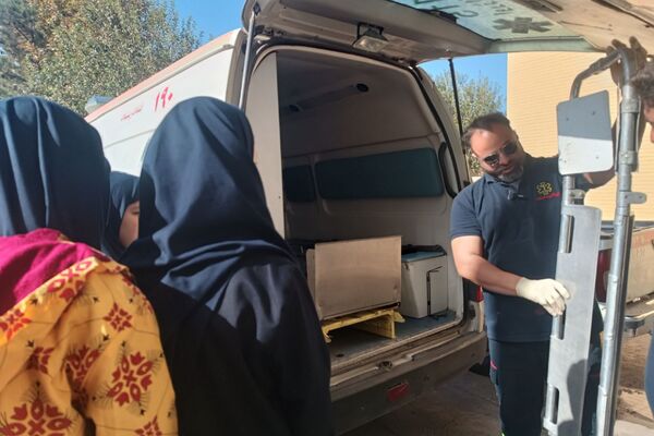 مانور پدافند غیرعامل در دبیرستان  سوده شهرستان ورامین 
