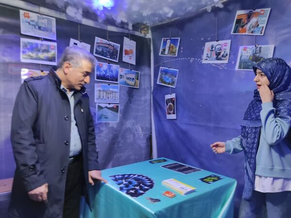 اعتکاف دانش‌آموزی در ناحیه دو شیراز  