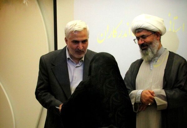 از رتبه برتر های کشوری و استانی جشنواره خوارزمی تجلیل شد