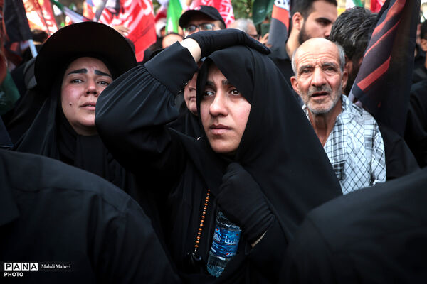 مراسم تشییع پیکر مطهر رهبر شهید انقلاب در تهران - 3