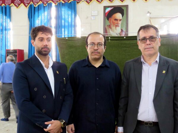 برگزاری میزخدمت آموزش و پرورش در محمدشهر کرج
