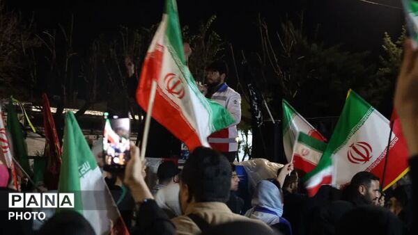 اجتماع باشکوه مردم و مسئولین فردیس  در اجتماعات مردمی 