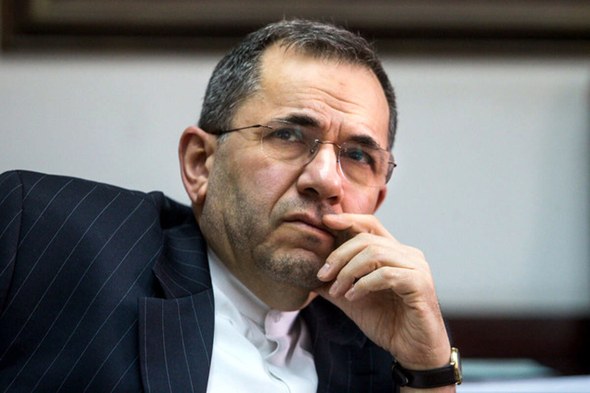 تخت‌روانچی: همسایگان در سیاست خارجی ایران جایگاه ویژه‌ای دارند