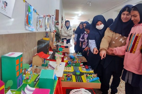 هفته پژوهش در مدرسه شهید معظم شهرستان قدس