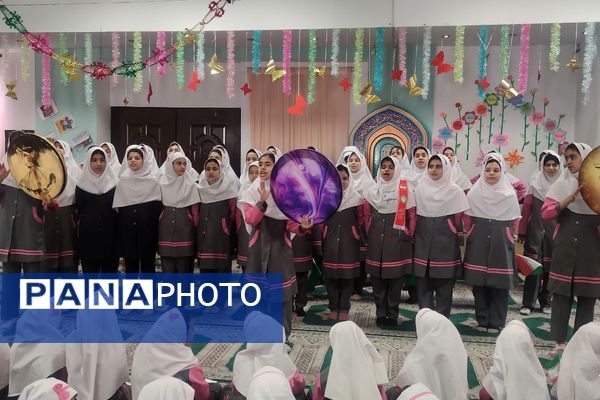جشن انقلاب در ناحیه دو شهرری با حضور معاون پرورشی و فرهنگی شهرستانهای استان تهران 