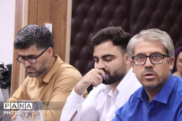 پیشگیری از آسیب‌های اجتماعی؛ محور اصلی نشست راهبردی مدیران مدارس ناحیه یک بهارستان