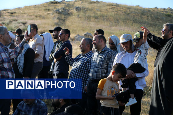 حضور زائران فرهنگی قم در یادمان «بلفَت و دوپازا»