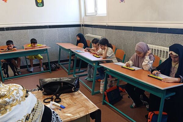 تابستانی معنوی برای دانش‌آموزان در دارالقرآن معراج شهرستان پردیس 