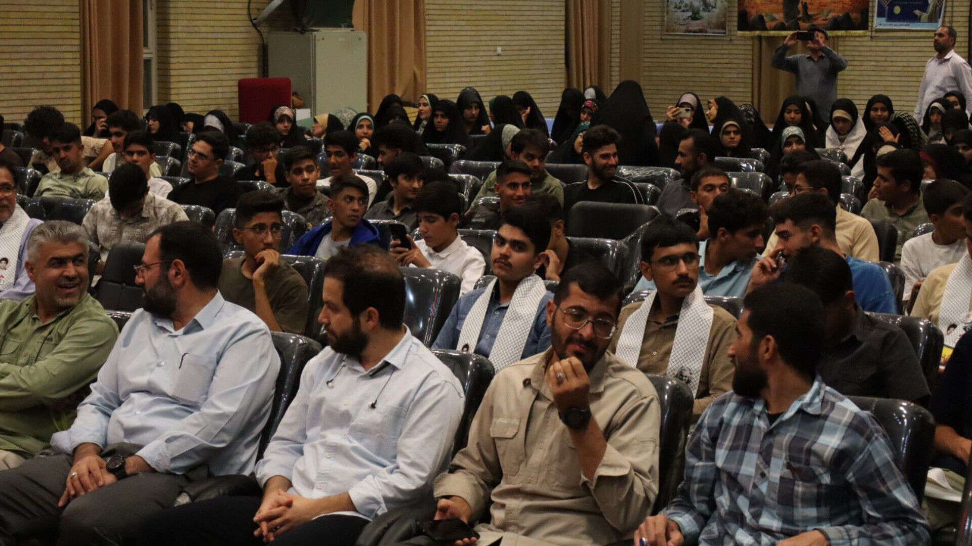 دوره آموزشی «یاوران ولایت» ویژه فرماندهان واحدهای بسیج دانش‌آموزی