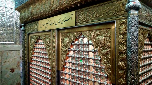 تلفیق بهار، معنویت و تاریخ