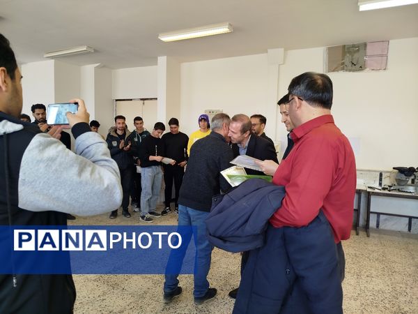 افتتاح نمایشگاه دست‌سازه‌های هنرستان خوارزمی سملقان