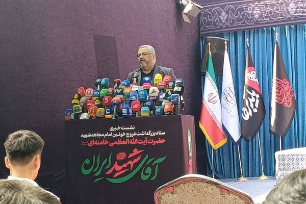«بدرقه آقای شهید ایران»؛ مراسم از ۱۳ تیرماه به‌صورت رسمی‌ با شعار «باید برخاست» آغاز خواهد شد