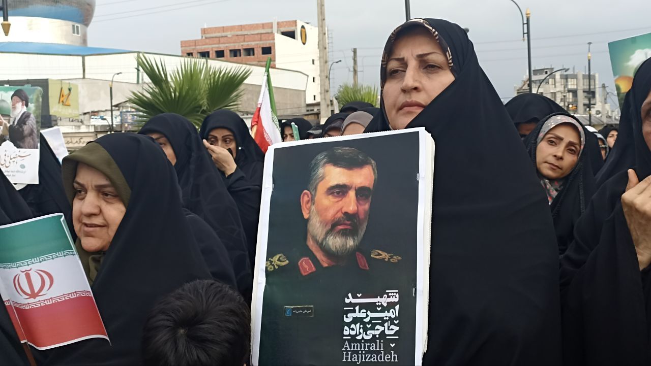 تجمعات پرشور مردم شهرستان محمودآباد برای عملیات وعده صادق۳