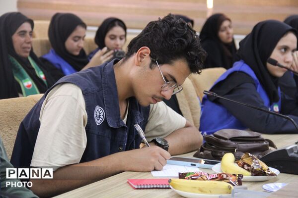 نشست صمیمی مدیرکل آموزش و پرورش استان همدان با خبرنگاران پانا