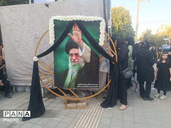 بدرقه آقای شهید ایران 