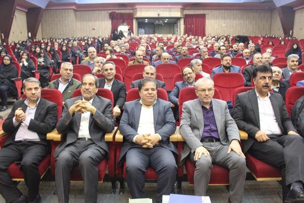 خلاقیت و بهره‌گیری از دانش روز در مدیریت مدارس ضروریست