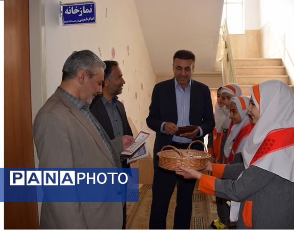 همایش یاوران انقلاب، پیشتازان مقاومت در بهاباد