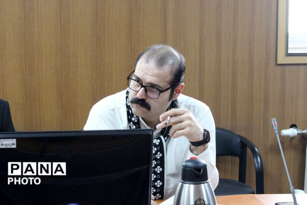 نشست خبری رئیس اداره آموزش و پرورش استثنایی خراسان رضوی