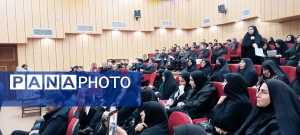 همایش پیشگیری و مقابله از آسیب‌های اجتماعی در شهرستان سلسله